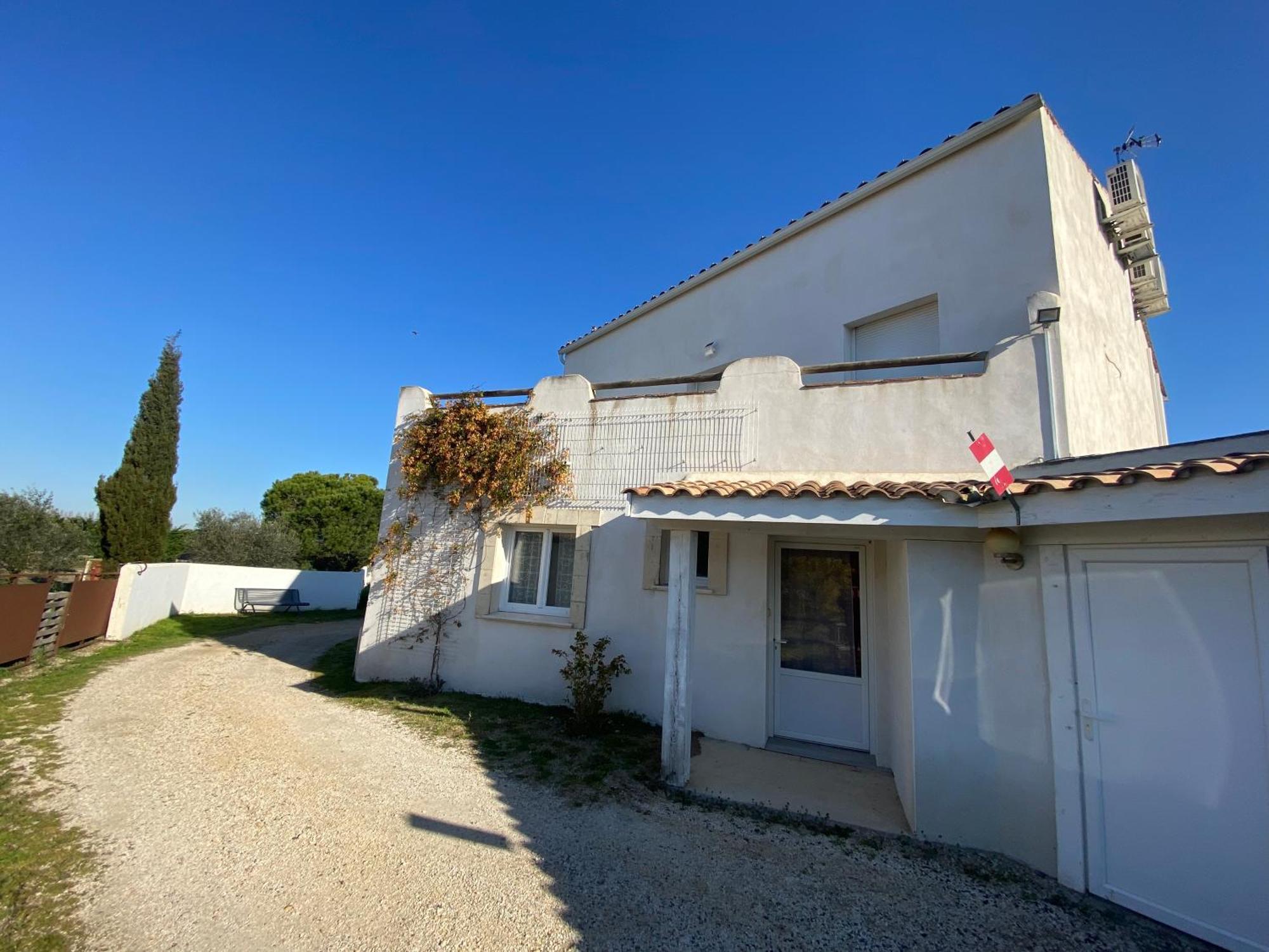 Les Maisons Du Paty Arles Exterior foto